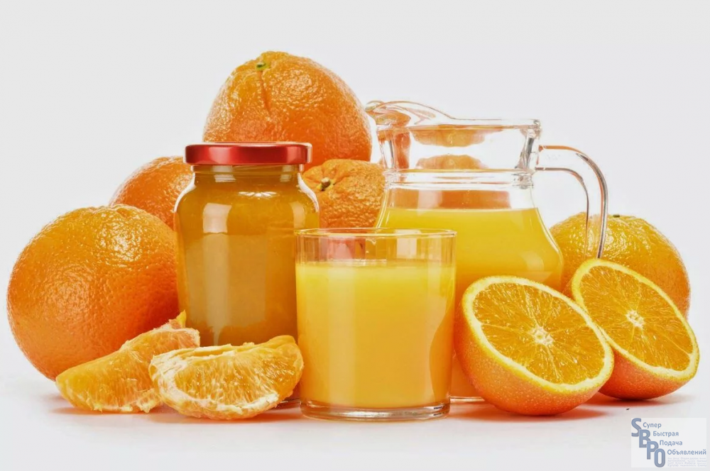 Апельсиновый сок. Апельсины для сока. Цитрусовые для похудения. Свежевыжатый апельсиновый сок.
