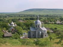 Розваж — обычное, простое село с "золотыми" местами