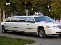 Лимузины Lincoln Town Car, Hummer H2, Chrysler 300c