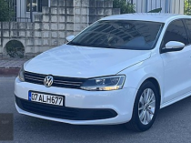 2014 Модель Jetta Automatic Белый