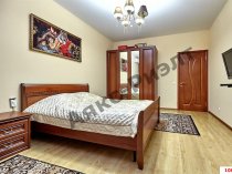 Продается 3 ком. квартира 105 кв.м