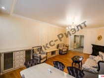 Продается 4 ком. квартира 136 кв.м