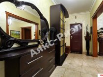 Продается 3 ком. квартира 109 кв.м