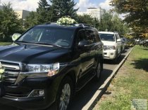 Кортеж Toyota Land Cruiser 200  и Toyota Land Cruiser Prado