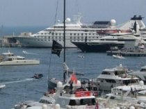 Моторные Яхты на Средиземном море ( Бизнес - Туризм ) в ИСПАНИИ