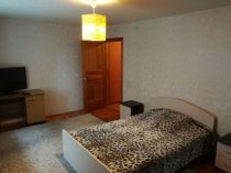 Сдается квартира; Пенза, 80 кв.м. Маршала Крылова улица, 3А