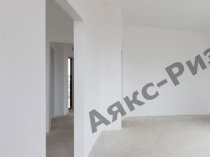 Продается 5 ком. квартира 326 кв.м