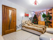 Продается 2 ком. квартира 60 кв.м