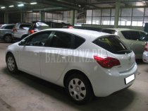 Продаю Opel Astra J