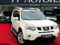 Продам кроссовер Nissan X-Trail