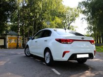 Kia Rio с водителем Пенза