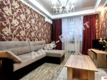 Продается 2 ком. квартира 65 кв.м