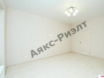 Продается 2 ком. квартира 76 кв.м