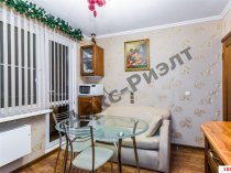 Продается 2 ком. квартира 60 кв.м