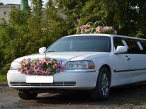 Лимузин Lincoln Town Car на свадьбы,девичники,корпоративы